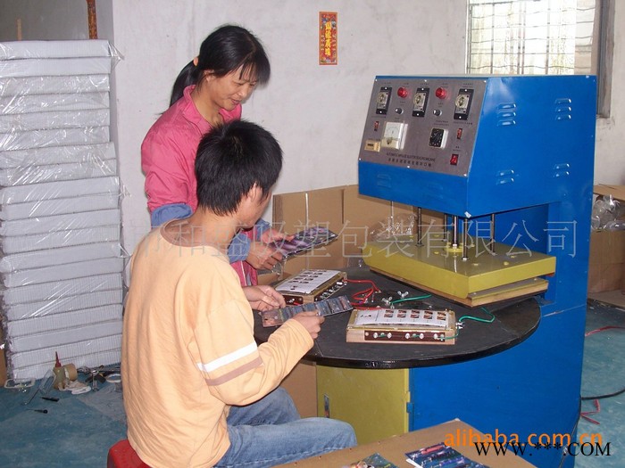 提供吸塑罩，胶盒，内托包装可以帮客人组装产品打好包一条龙服务吸塑图1
