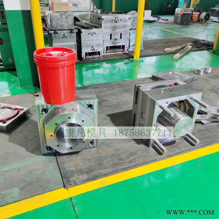 16公斤塑料油桶开模具，10升防冻液桶模具 注塑模具图4