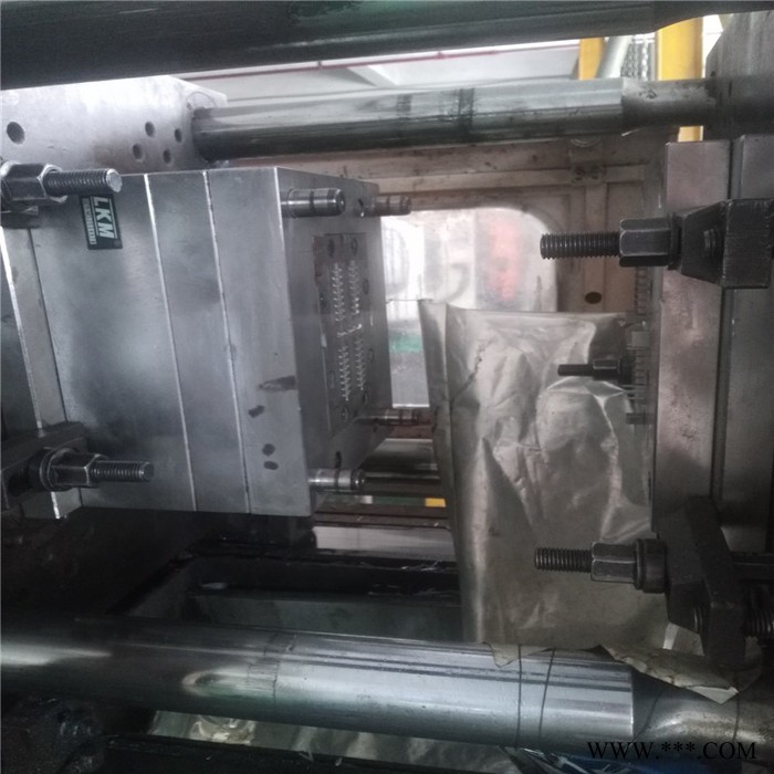 FS东莞精密注塑模具制造加工 塑料模具定制加工图3