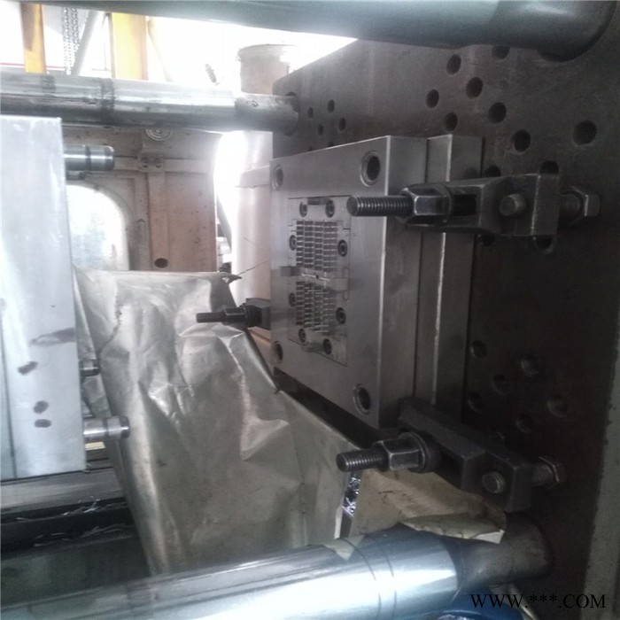 FS东莞精密注塑模具制造加工 塑料模具定制加工图4