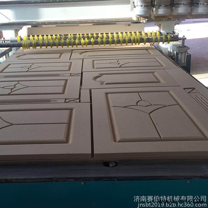 赛伯特 12把直排换刀全自动 济南板式家具数控加工中心 郑州吸塑门板开料机图6