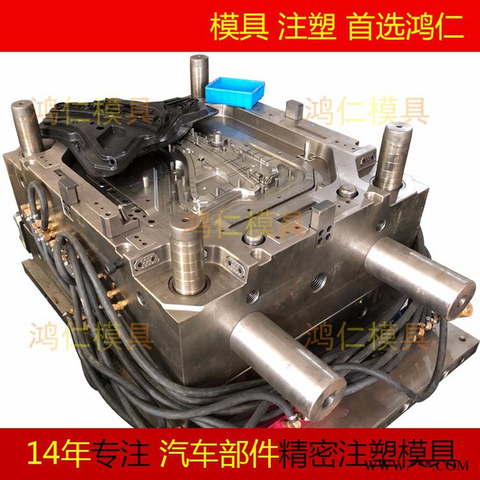 HOOREN 注塑模具图3
