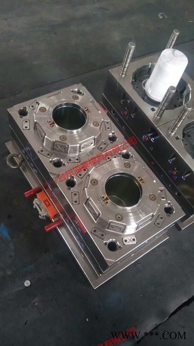 源头厂家溢豪模具，专业制造研发涂料桶模具，水果筐模具，日用品等各类注塑模具图4