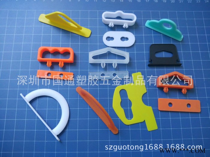 彩盒透明挂钩、展示飞机孔、斜角立体挂扣、平头挂钩、吸塑图2
