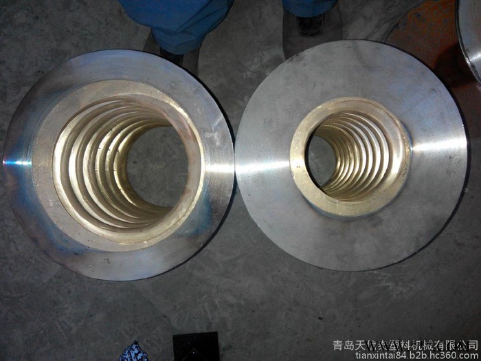 青岛天信泰塑料机械有限公司 研发高效碳素螺旋管生产设备，速度比传统设备提高2倍，是您采购 企业图6