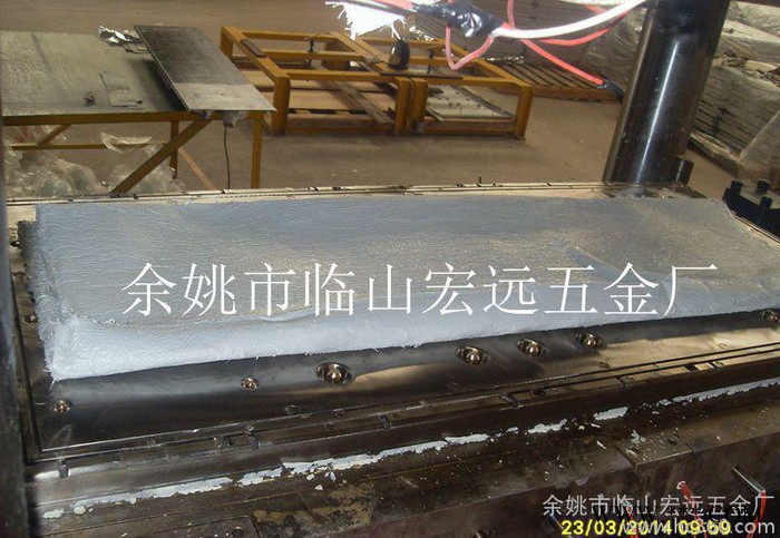 提供SMC 模压加工 玻璃钢制品加工定制 模压模具加工 模压图3