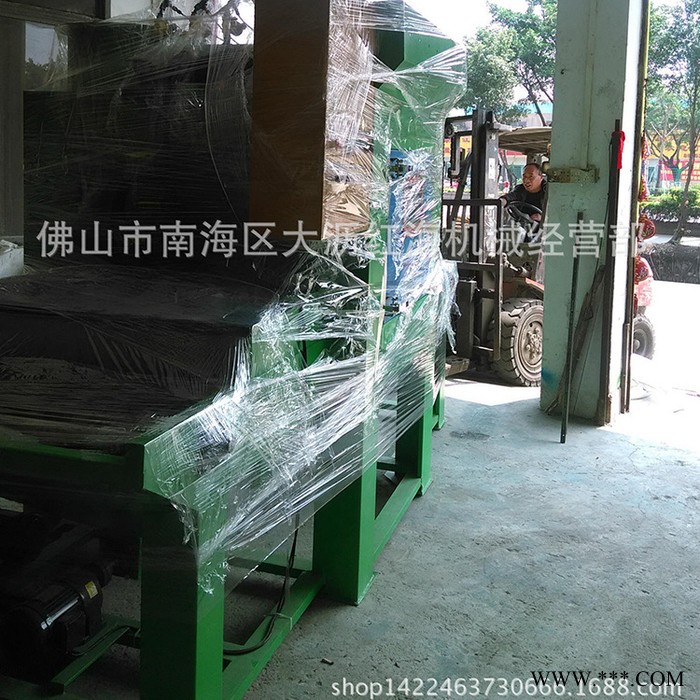 直销瓷砖玻璃工艺喷砂机山东陶瓷打砂机陶瓷模具全自动输送喷砂机图2