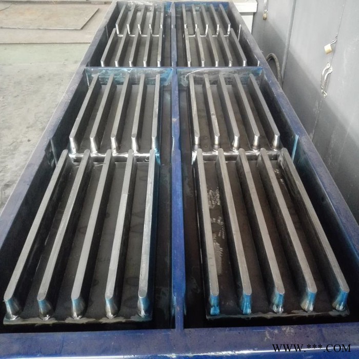 新天合 水泥漏粪板模具图7