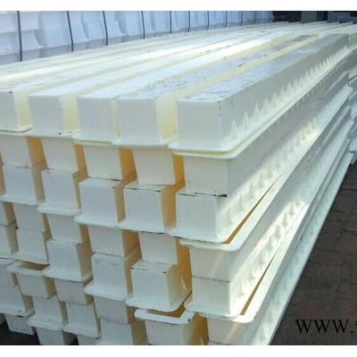 保定超凡模具制造厂出售大量水泥立柱模具