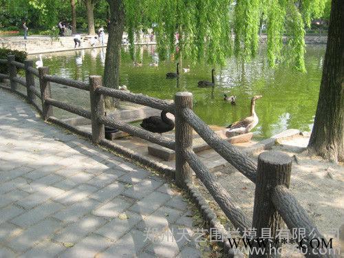 仿木栏杆模具及水泥产品批发图2