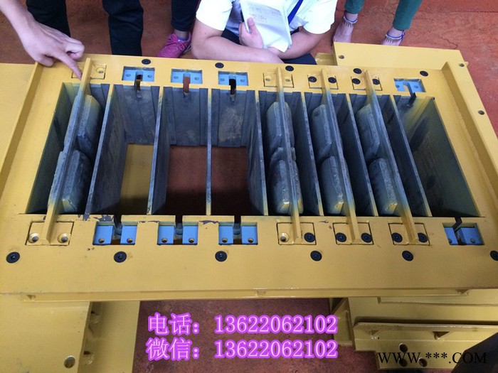 供应天津建虎水泥砖成型模具，支持各种异型模具定做图5