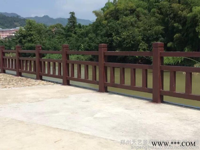 郑州天艺供应湖北仿木梯形护栏 仿木4杠护栏  仿木河道护栏  河堤护栏聚丙塑料模具以及水泥产品图2