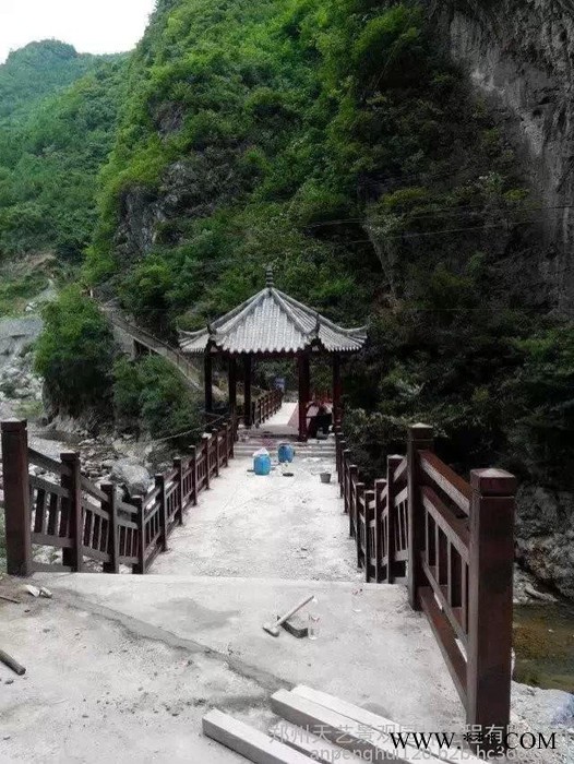 郑州天艺供应湖北仿木梯形护栏 仿木4杠护栏  仿木河道护栏  河堤护栏聚丙塑料模具以及水泥产品图3