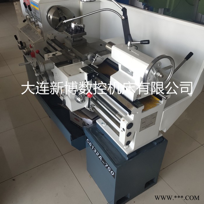 广州车床厂家生产 C6132A1/C6140普通车床小型车床C6132教学车床图5