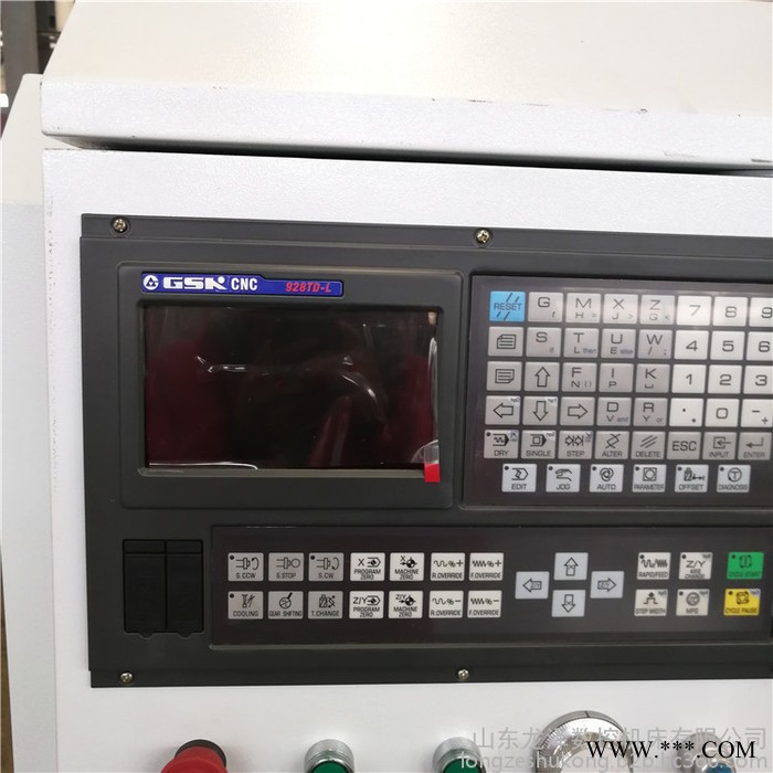 龙泽ck6132 数控车床小型数控车床-CK6132数控车床图3