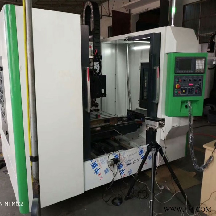 山东850加工中心 立式加工中心机床  3轴加工中心 小型数控机床图2