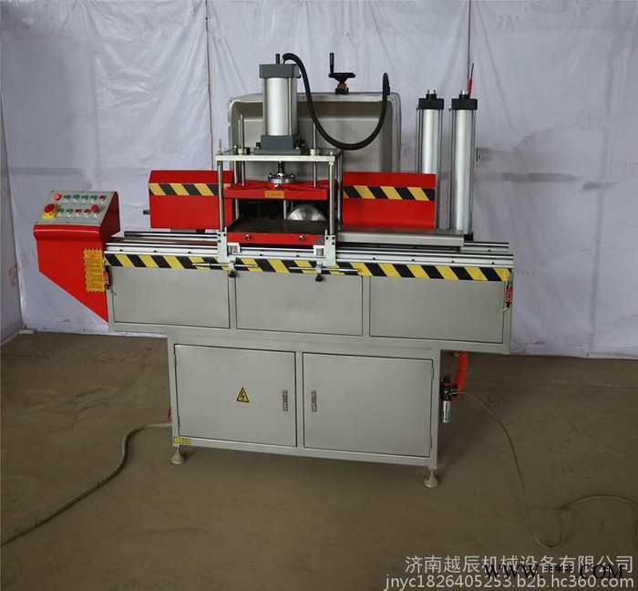 供应厂家铝合金门窗加工设备， 双头端面铣，平面铣床，数控端面铣，断桥端面铣床，组合端面铣床图4