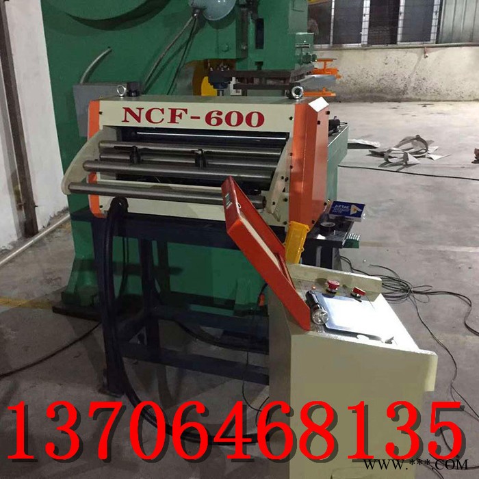 NC200NC300NC400冲床自动伺服数控送料机输送机料架 兆丰数控NC-200 数控机床输送机械图4