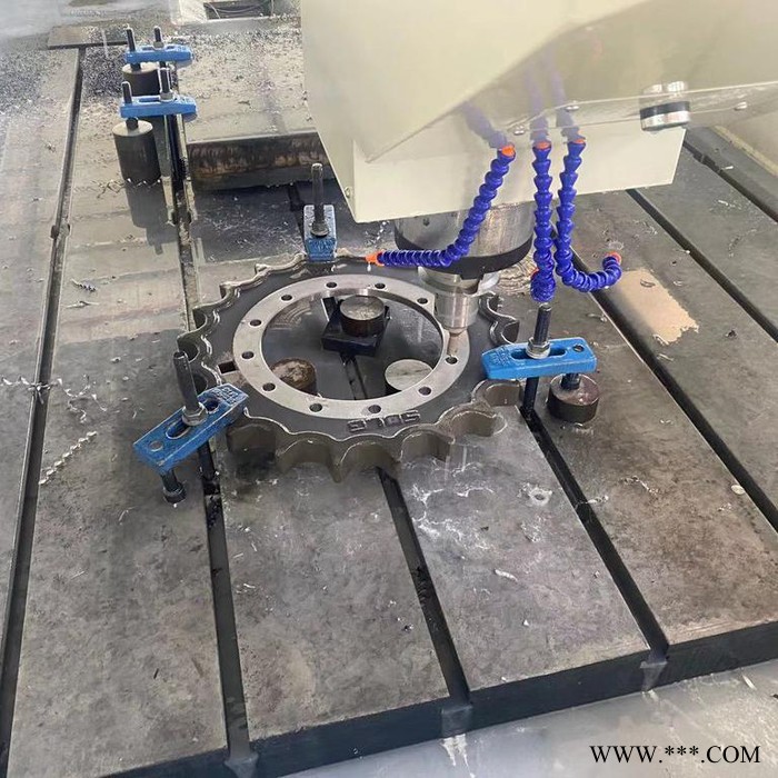 东控厂家供应 中心出水钻出 U钻钻床 数控钻床 数控钻铣床 整机全铸造 质保五年图2