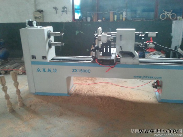 供应众星ZX1500木工车床数控木工车床仿形木工车床图2