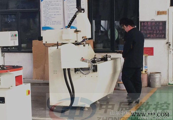 断桥铝数控铣床 小型工业铝型材数控三轴钻铣床图2