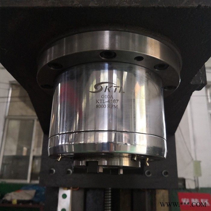 数控机床直销    山东东铣加工中心  VMC1060立式加工中心图2