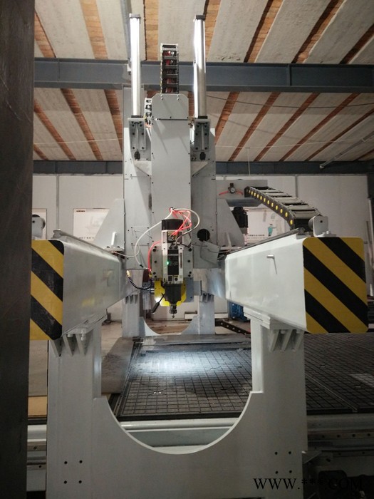 报价五轴数控机床 ，型材加工中心福顺德complex camFSDM-6500加工中心图2