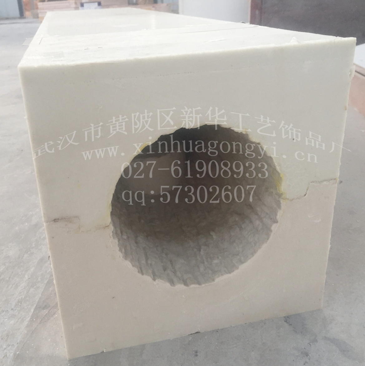仿树皮护栏模具